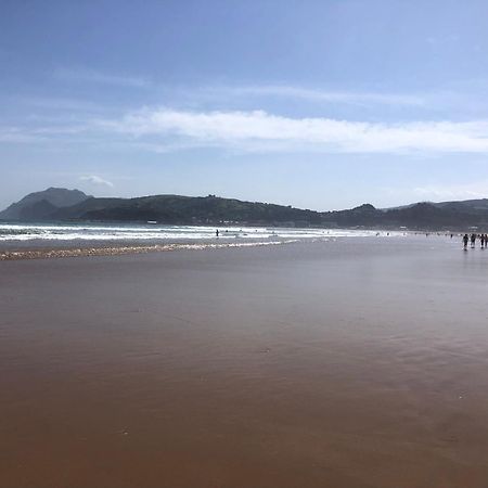 Chalet Al Lado De La Playa Con Piscina Privada, Jardin Y Barbacoa, Fronton, 6 Habitaciones Ларедо Экстерьер фото