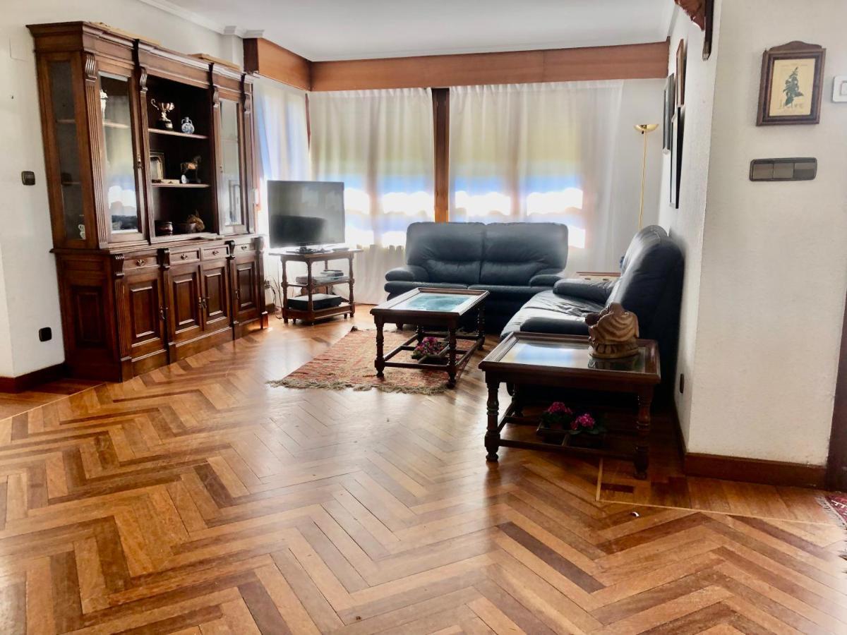 Chalet Al Lado De La Playa Con Piscina Privada, Jardin Y Barbacoa, Fronton, 6 Habitaciones Ларедо Экстерьер фото