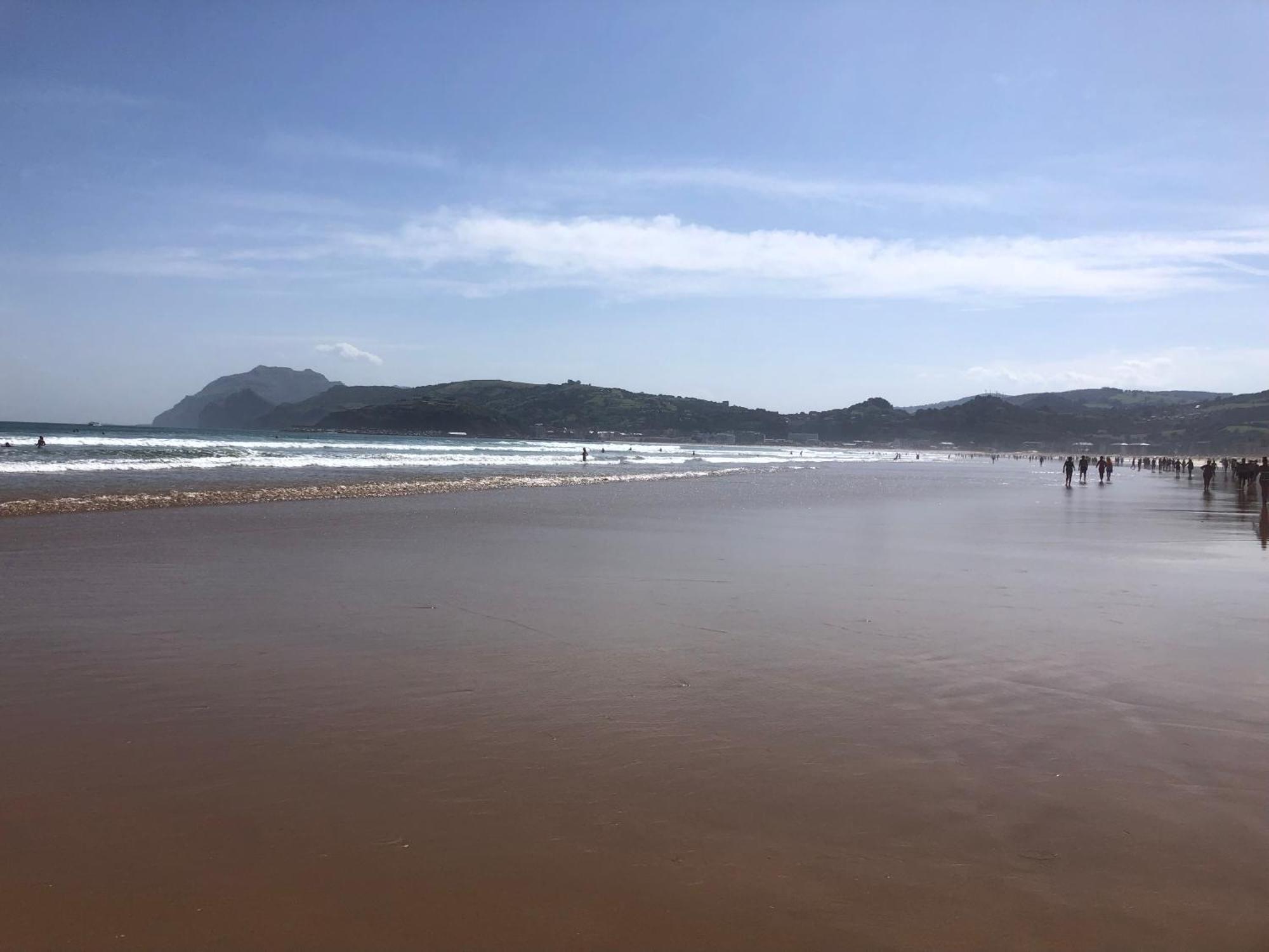 Chalet Al Lado De La Playa Con Piscina Privada, Jardin Y Barbacoa, Fronton, 6 Habitaciones Ларедо Экстерьер фото