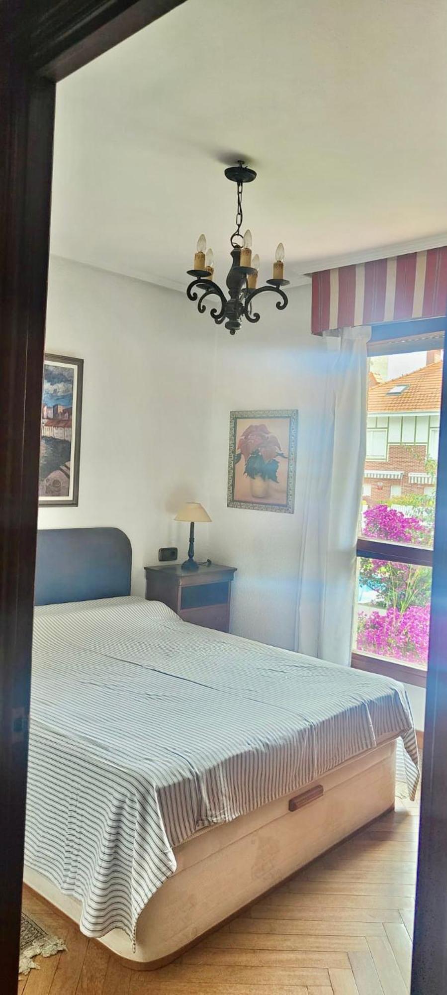 Chalet Al Lado De La Playa Con Piscina Privada, Jardin Y Barbacoa, Fronton, 6 Habitaciones Ларедо Экстерьер фото